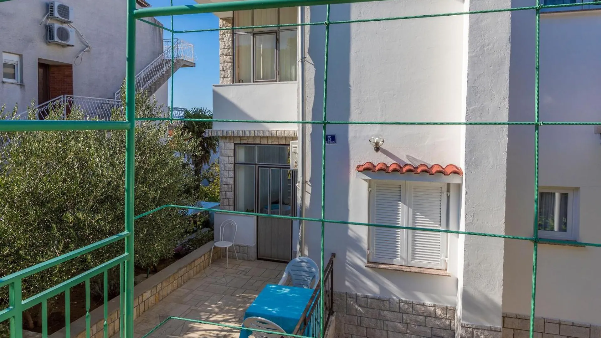 Apartments And Rooms Dotli Selce