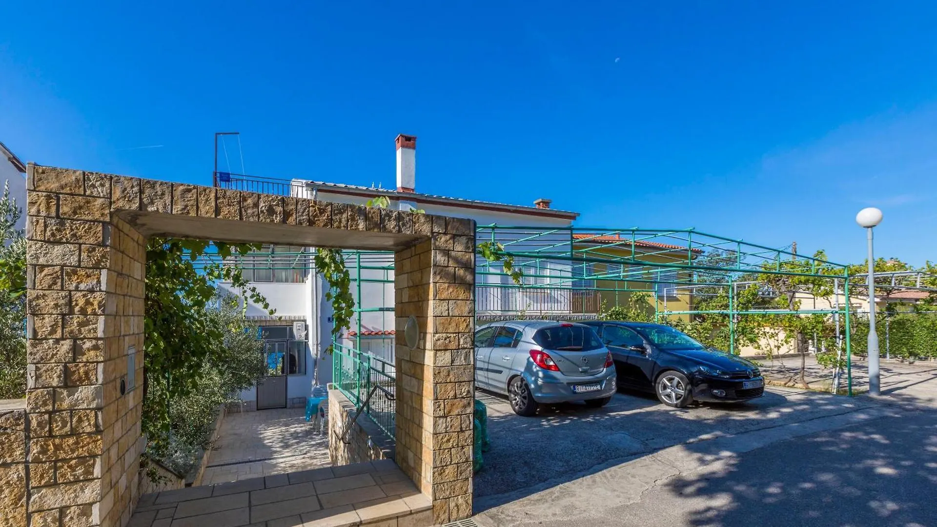 Holiday home Apartments And Rooms Dotli Selce