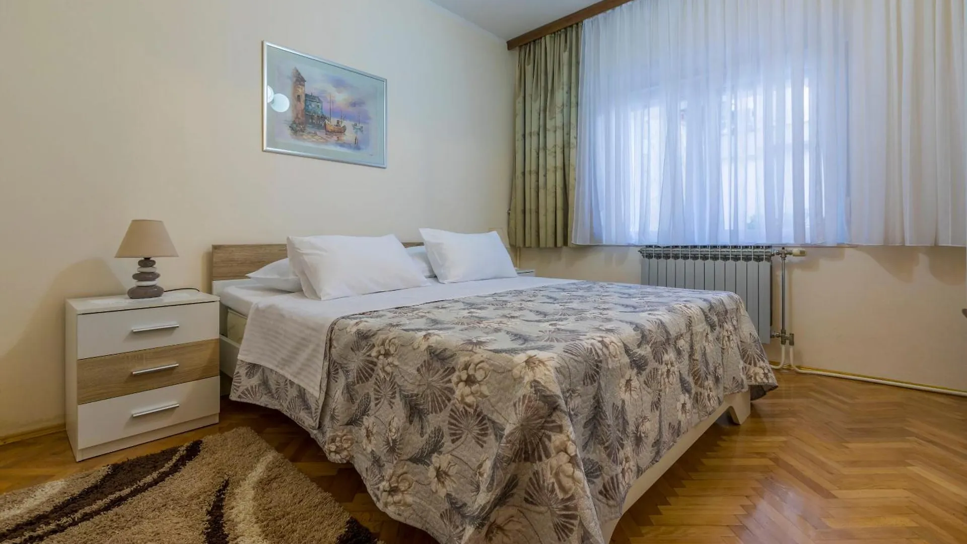 Apartments And Rooms Dotli Selce