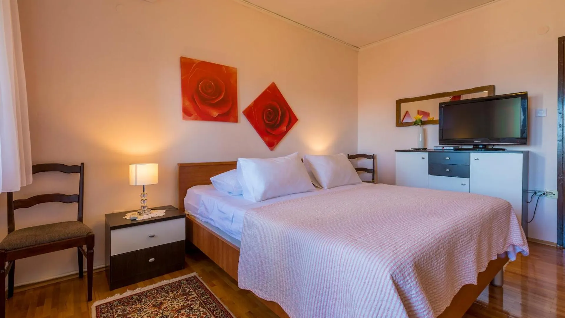 Apartments And Rooms Dotli Selce Croatia