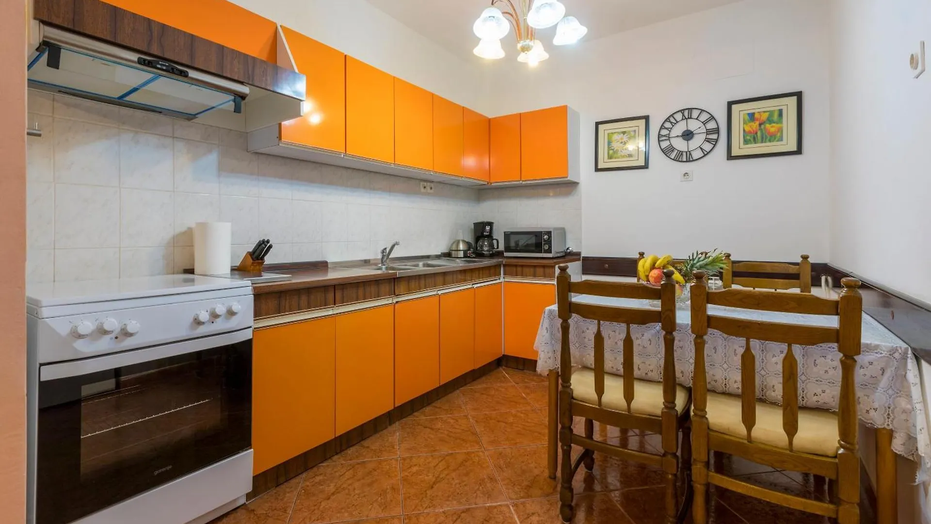 Apartments And Rooms Dotli Selce