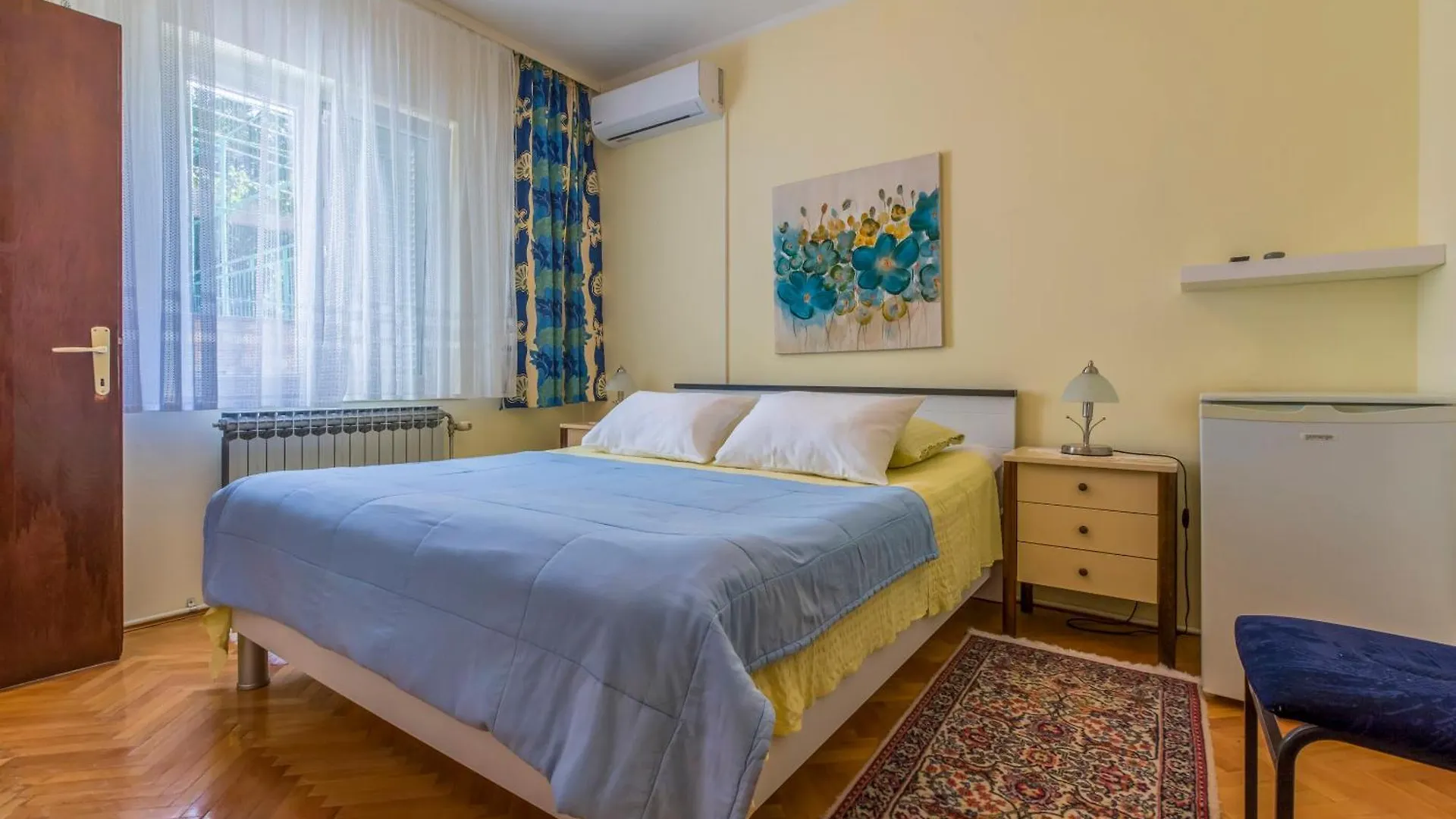 Apartments And Rooms Dotli Selce Croatia