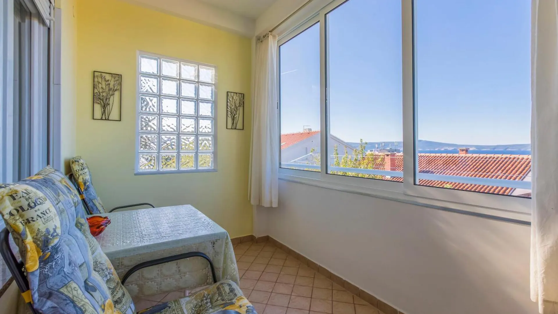Apartments And Rooms Dotli Selce